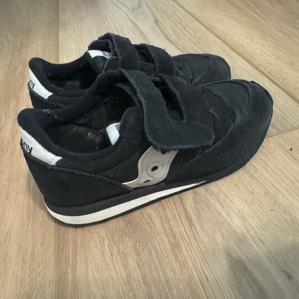 Saucony Kids Jazz Double Hook & Loop Black and White Velcro Sneakers